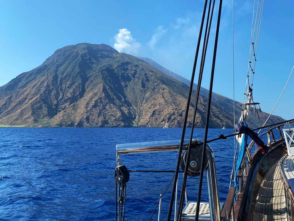 Il_Caicco_a_Stromboli